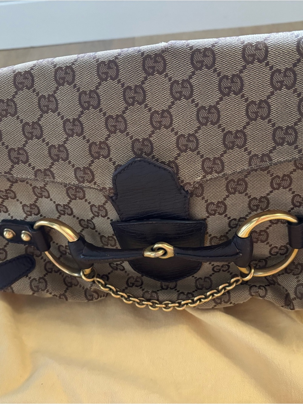 Gucci Beige/Brown Monogram Shoulder Bag with Gold Horsebit Accents tom ford - Picture 15 of 15